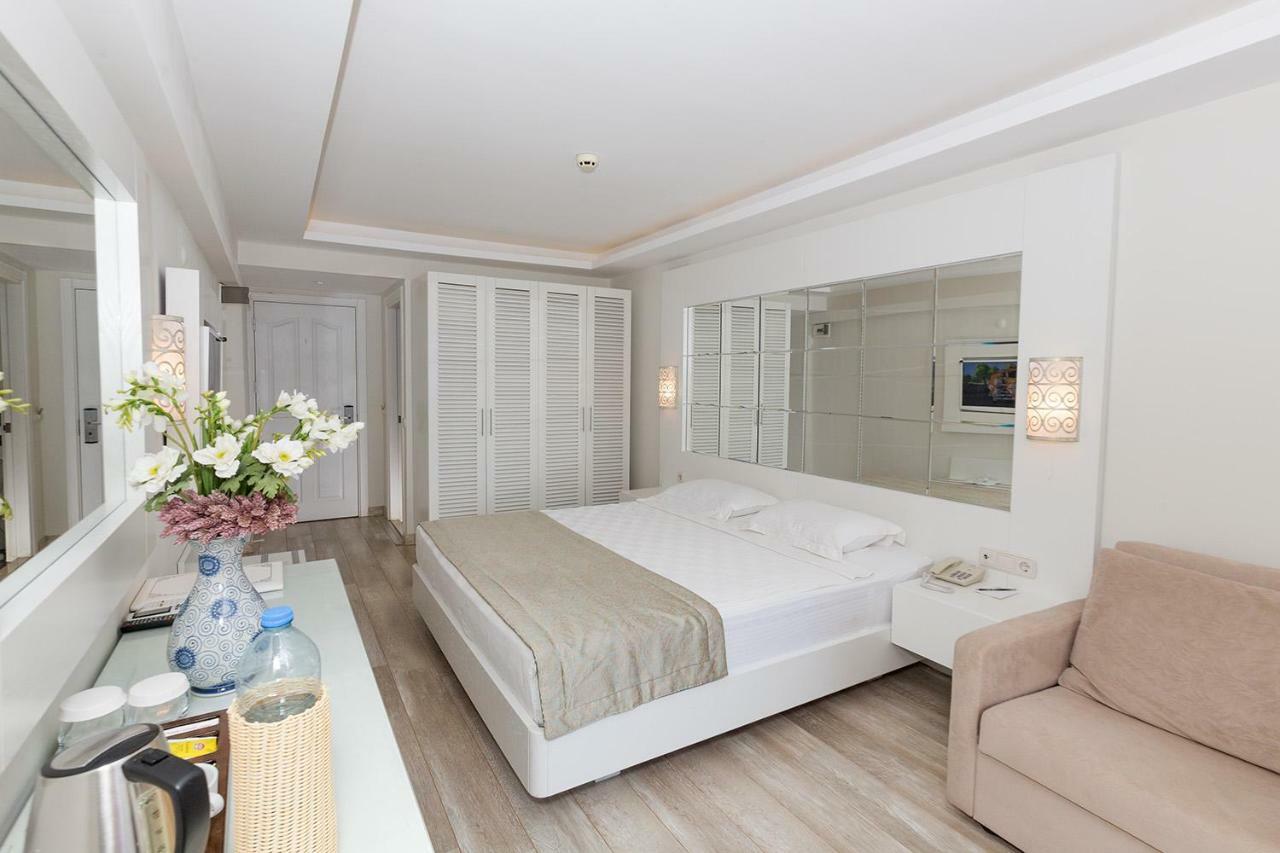Hotel Mavi Deniz Турунч Экстерьер фото